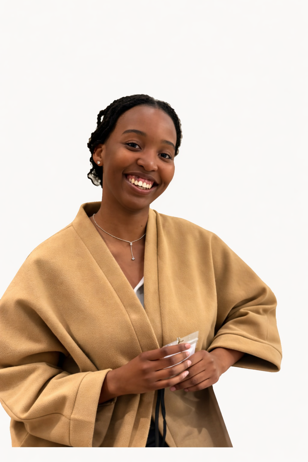 aimée mateki chargée de communication